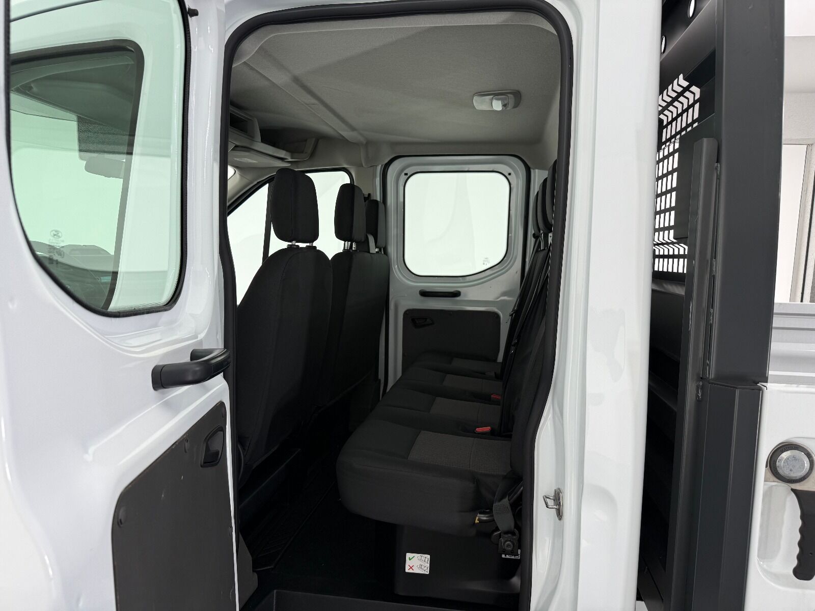 Ford Transit 350 M Çift Kabin - 2024 - Detay