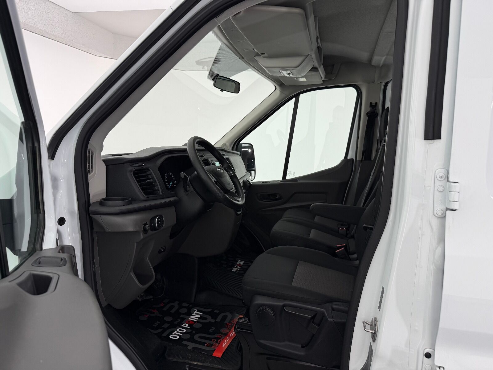 Ford Transit 350 M Çift Kabin - 2024 - Detay