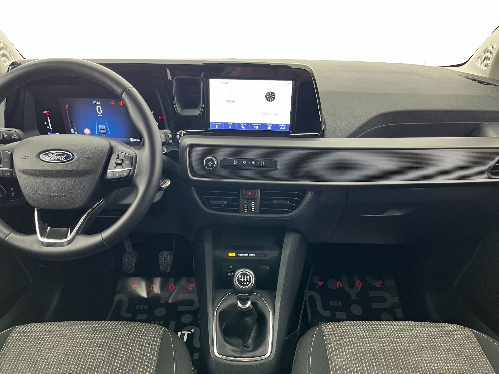 Ford Tourneo Courier Kombi 1.5 EcoBlue Deluxe - 2025 - Detay