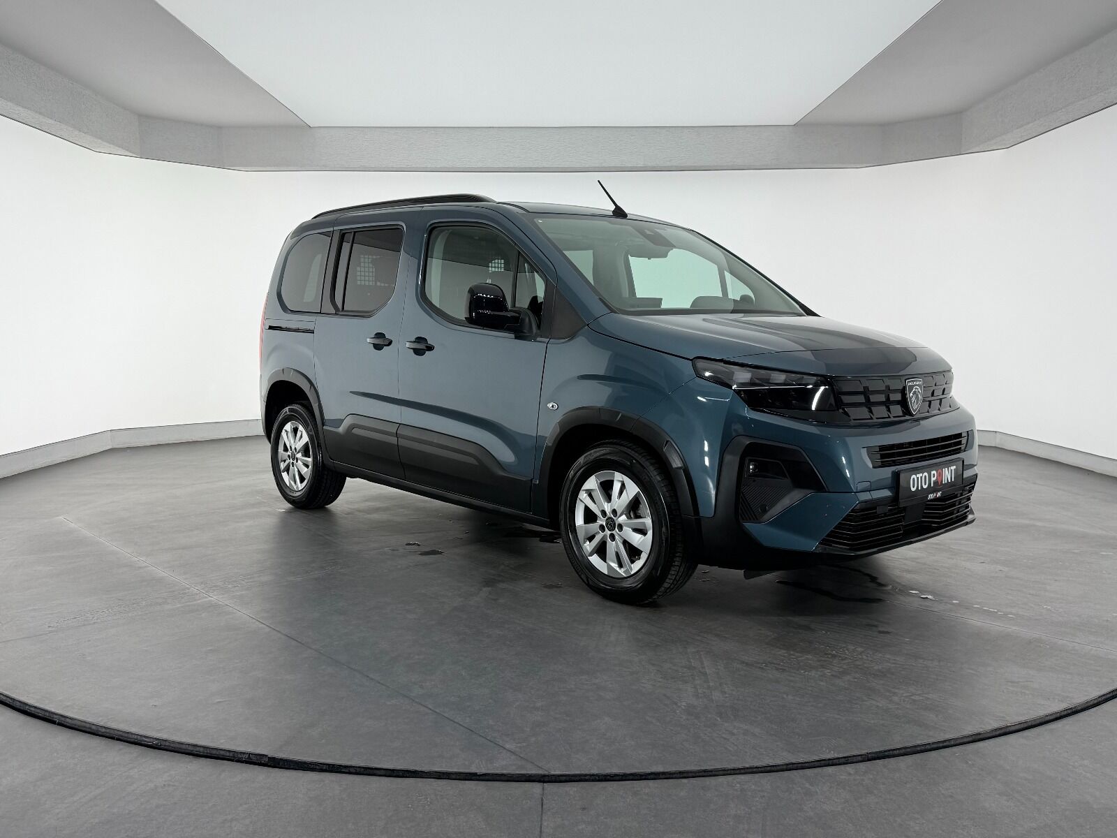 Peugeot Rifter 1.5 BlueHDI Allure EAT8 - 2025 - Detay