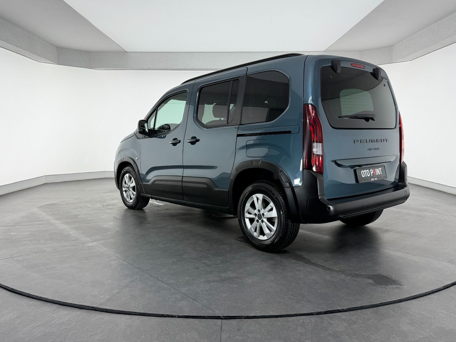 Peugeot Rifter 1.5 BlueHDI Allure EAT8 - 2025 - Detay