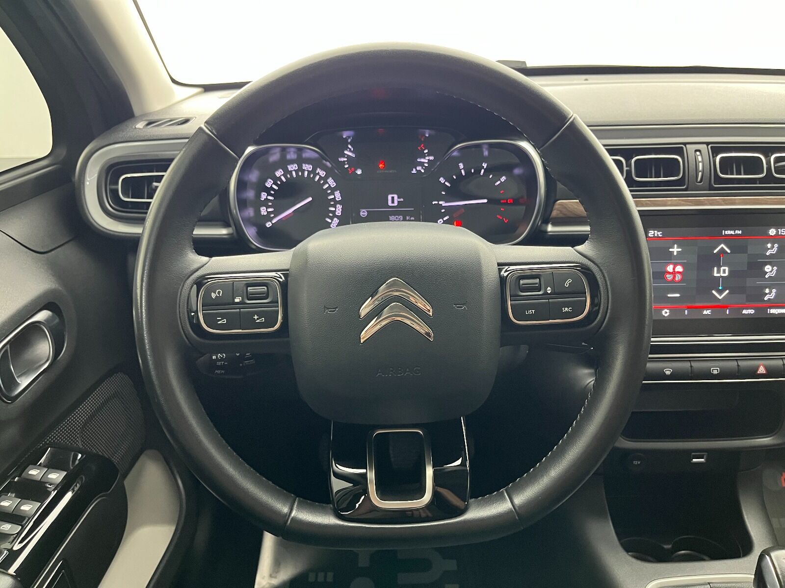 Citroen C3 1.2 PureTech Feel Bold - 2024 - Detay