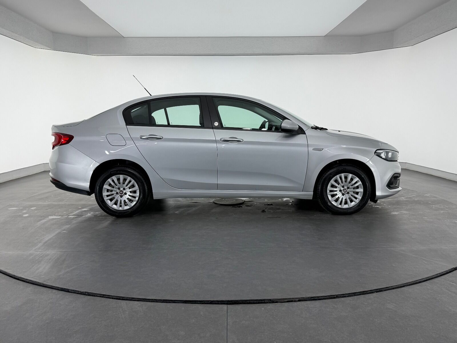 Fiat Egea 1.6 MultiJet Easy DCT - 2023 - Detay