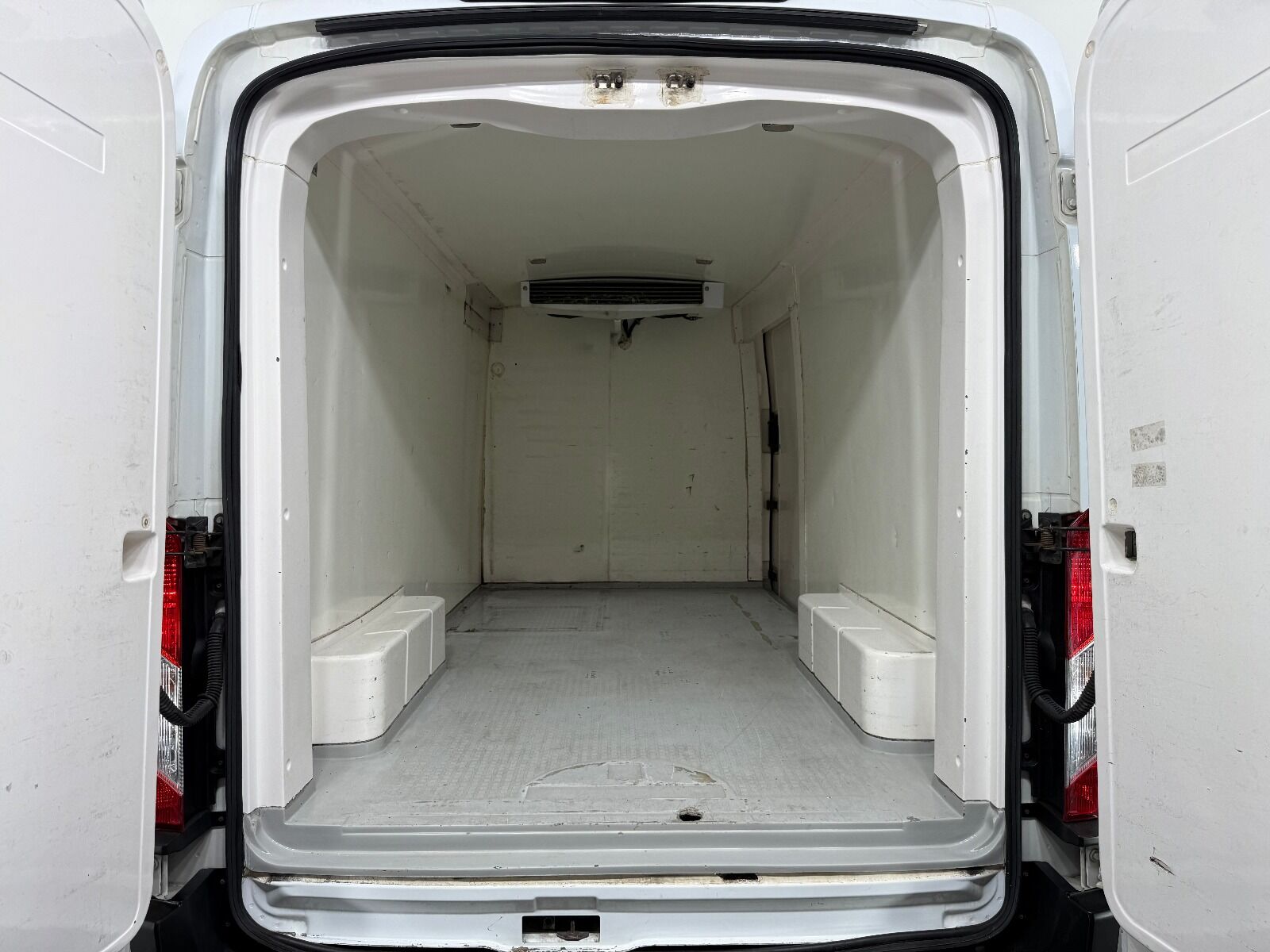 Ford Transit 350 L Van 11 M3 170 Trend - 2020 - Detay
