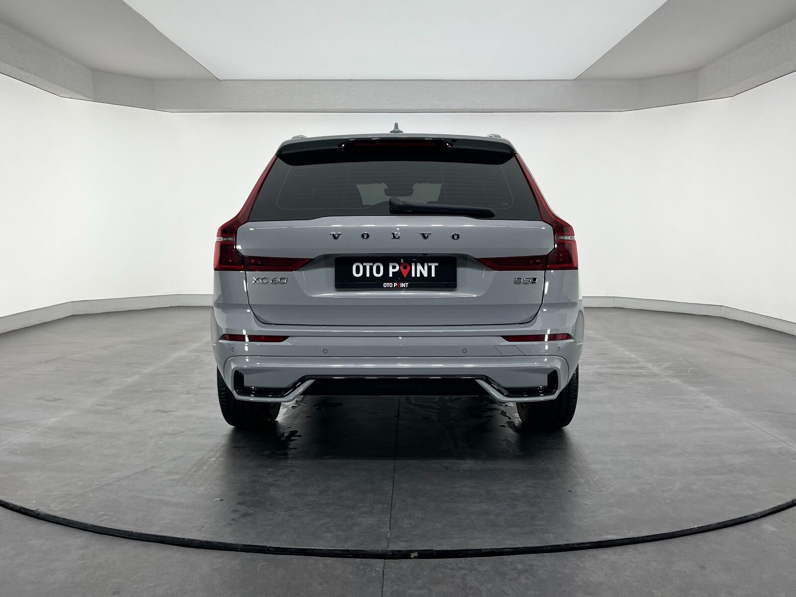 Volvo XC60 2.0 B5 Mild Hybrid Plus Dark AWD - 2025 - Detay