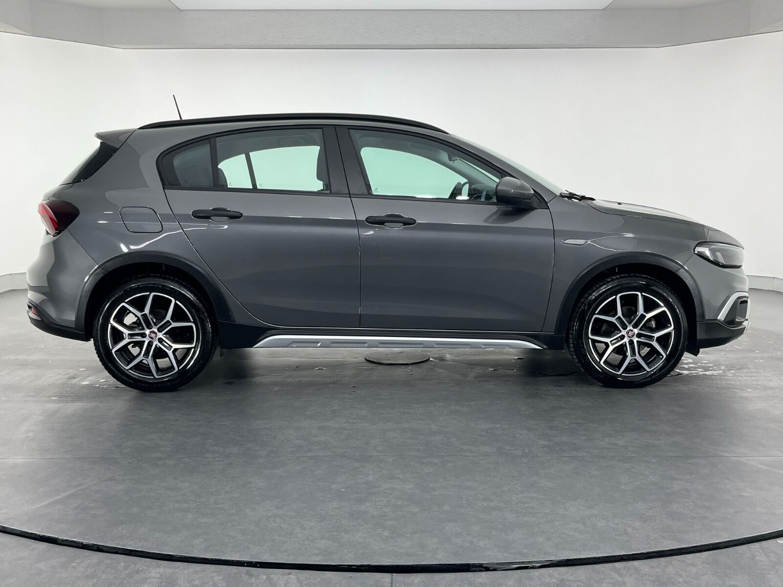 Fiat Egea Cross 1.6 MultiJet Urban GSR Traction+ DCT - 2024 - Detay