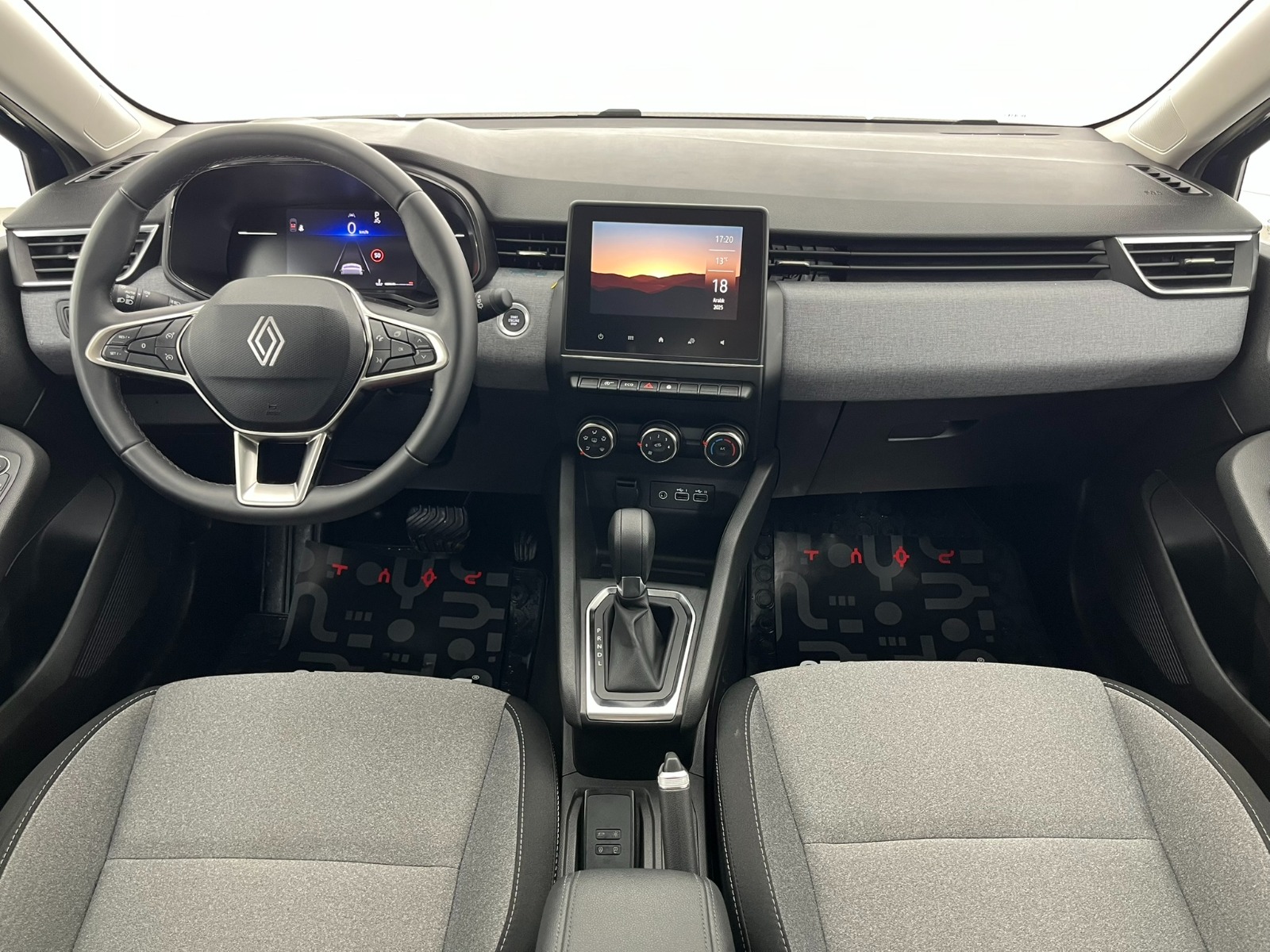 Renault Clio Hatchback 1.0 TCe Evolution X-Tronic - 2024 - Detay