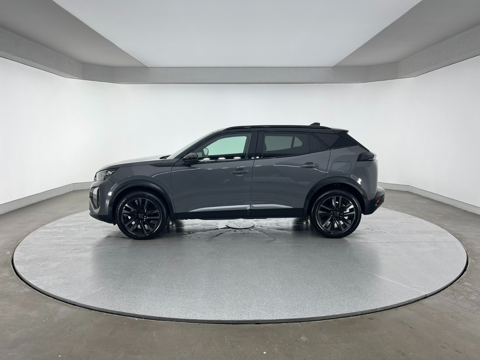 Peugeot 2008 Crossover 1.2 PureTech GT EAT8 - 2024 - Detay