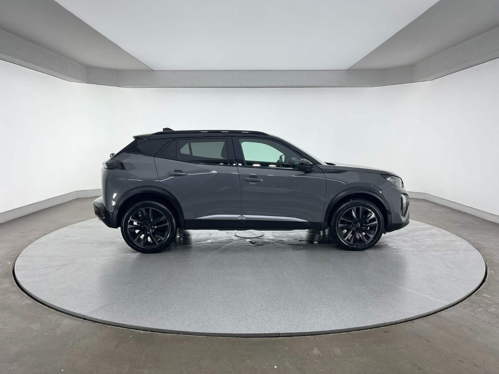 Peugeot 2008 Crossover 1.2 PureTech GT EAT8 - 2024 - Detay