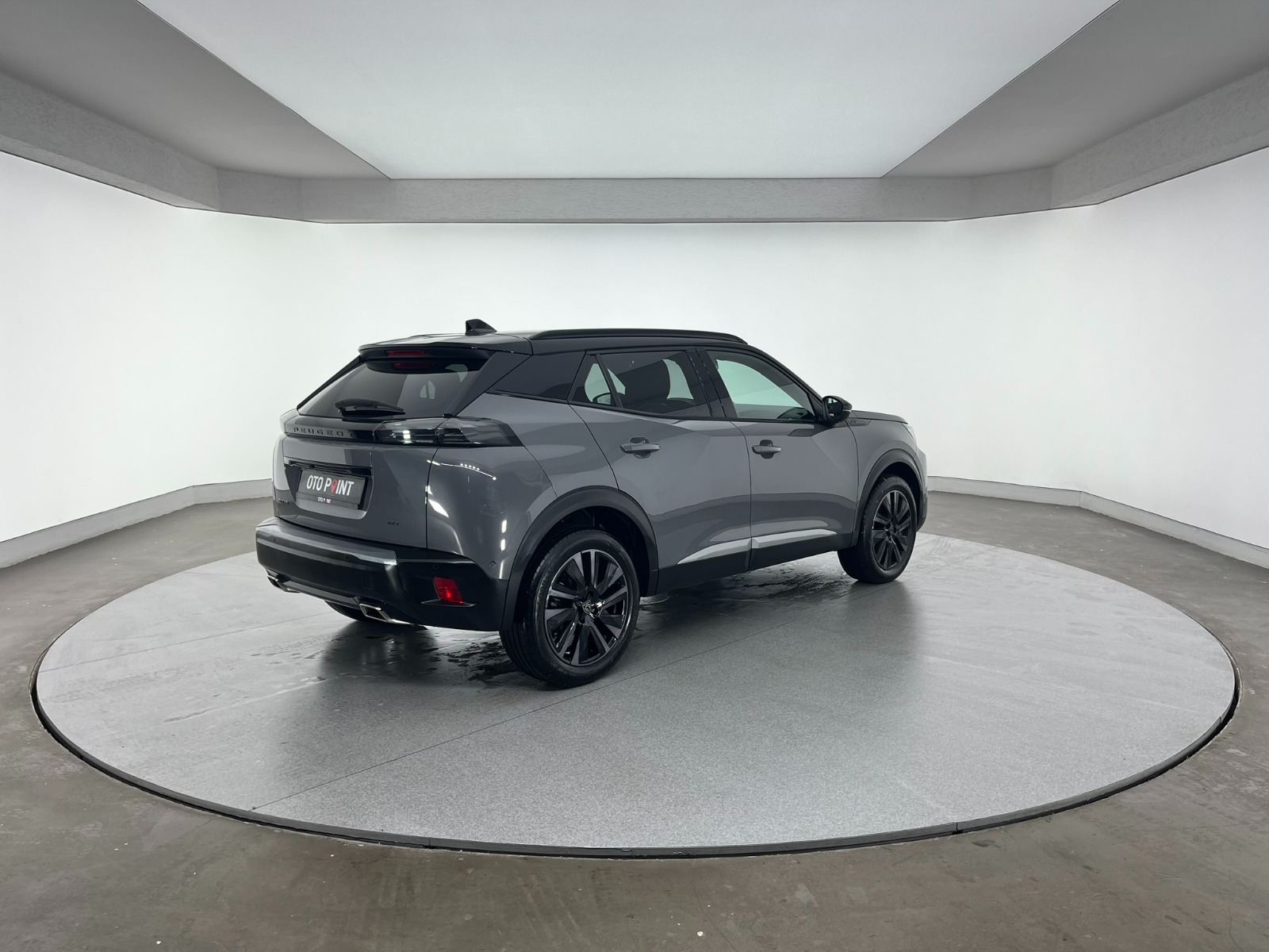 Peugeot 2008 Crossover 1.2 PureTech GT EAT8 - 2024 - Detay