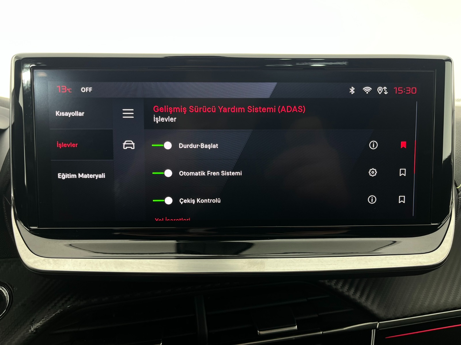 Peugeot 2008 Crossover 1.2 PureTech GT EAT8 - 2024 - Detay