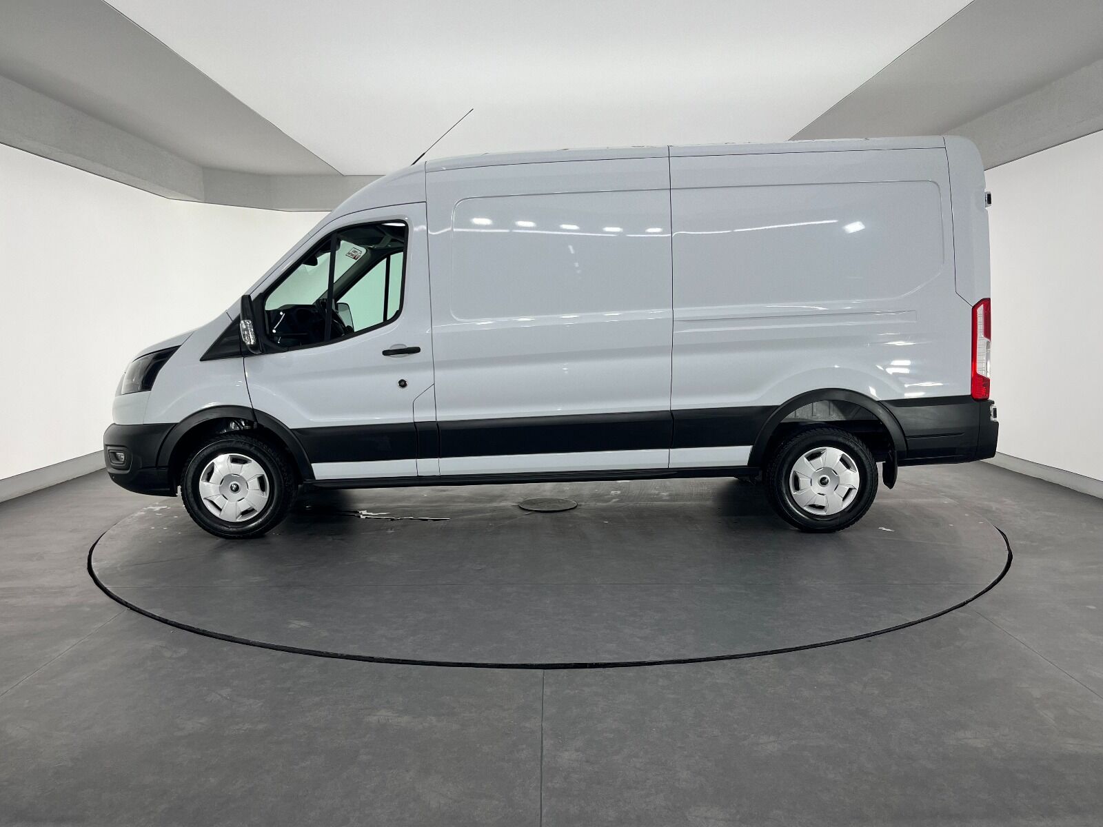 Ford Transit 350 L Van 11 M3 165 Uzun Tren - 2024 - Detay
