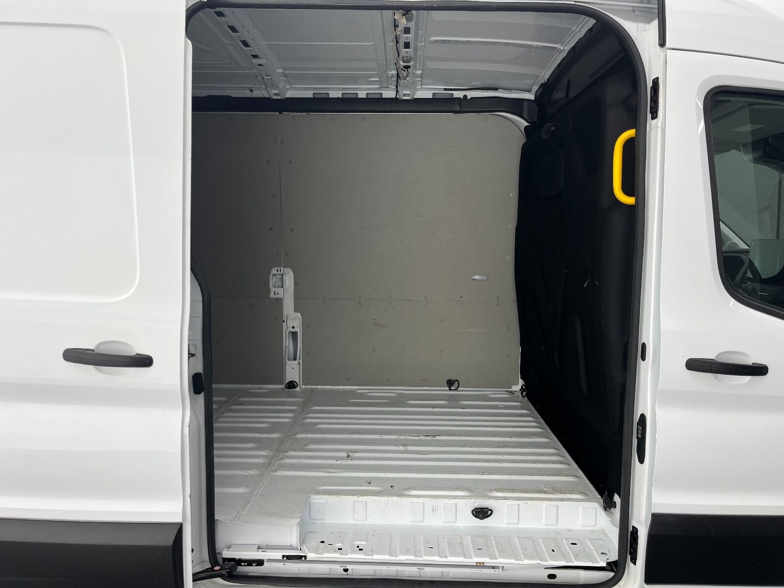 Ford Transit 350 L Van 11 M3 165 Uzun Tren - 2024 - Detay