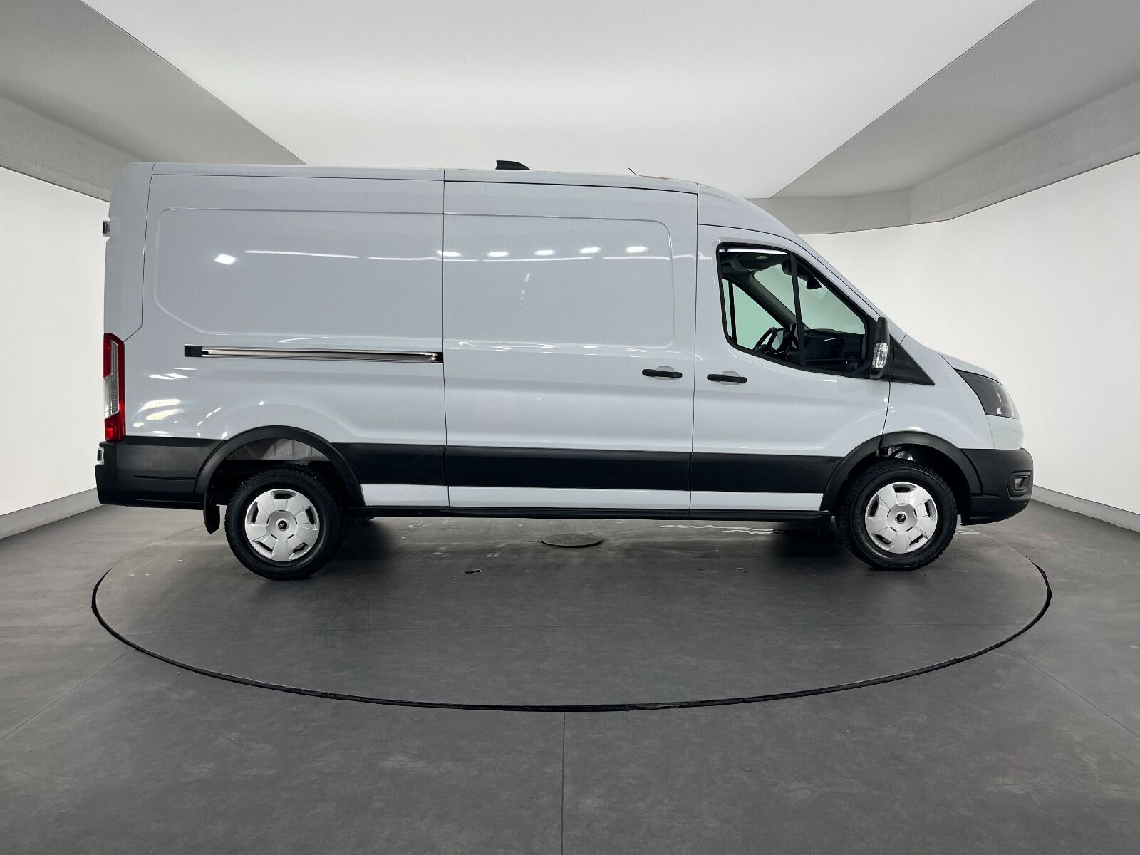 Ford Transit 350 L Van 11 M3 165 Uzun Tren - 2024 - Detay