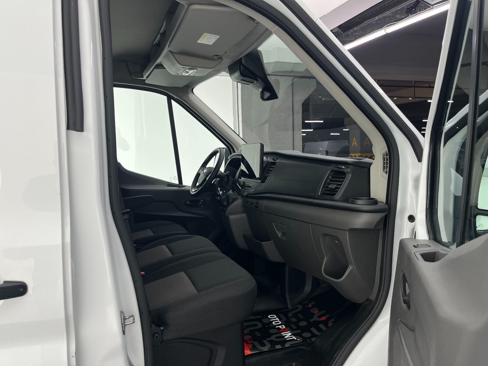 Ford Transit 350 L Van 11 M3 165 Uzun Tren - 2024 - Detay