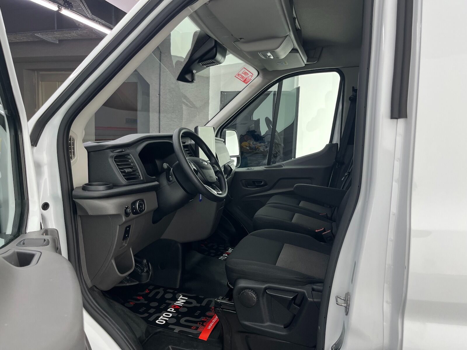 Ford Transit 350 L Van 11 M3 165 Uzun Tren - 2024 - Detay
