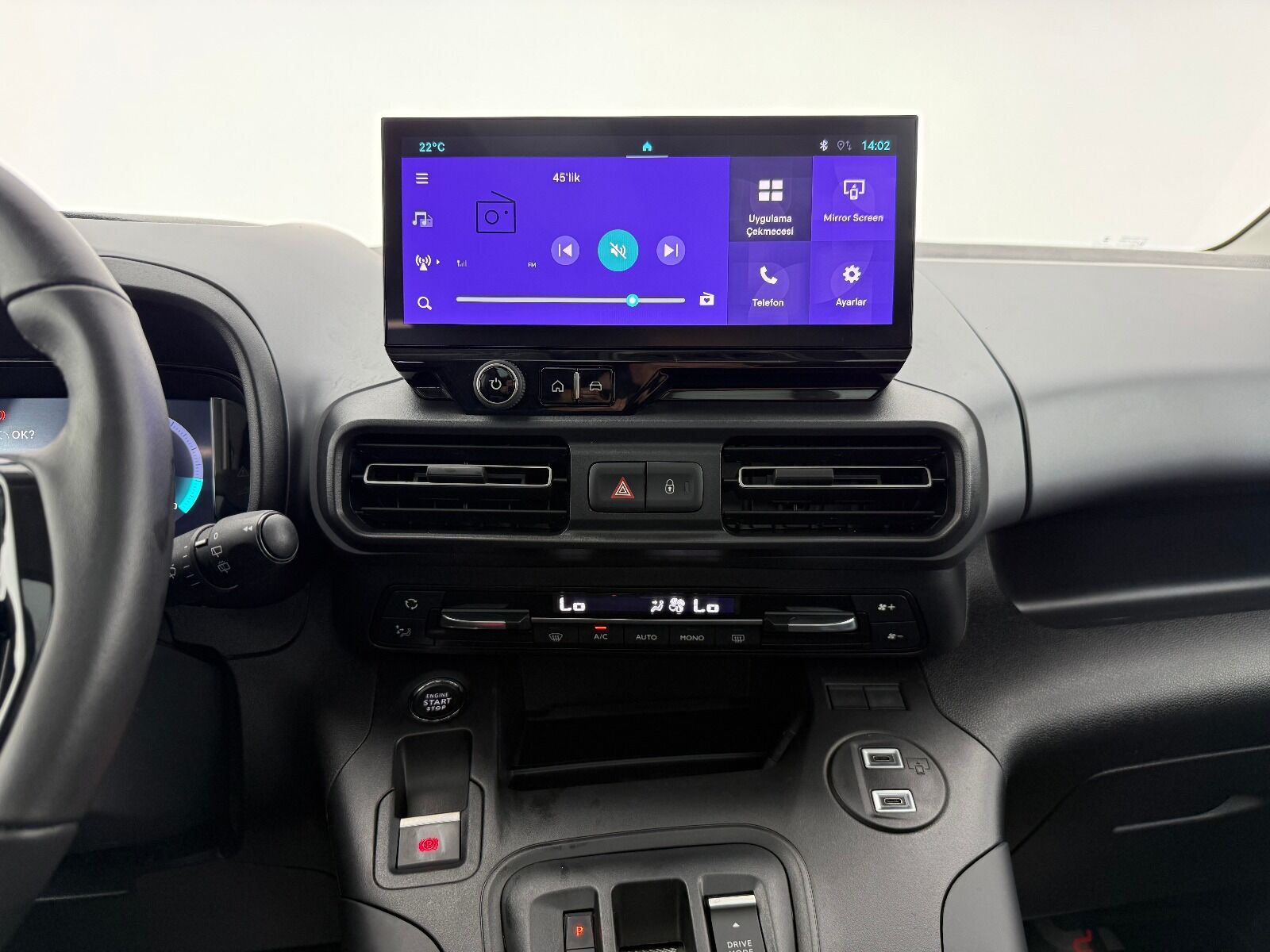 Fiat Doblo Combi 1.5 BlueHDİ Premio Plus - 2025 - Detay