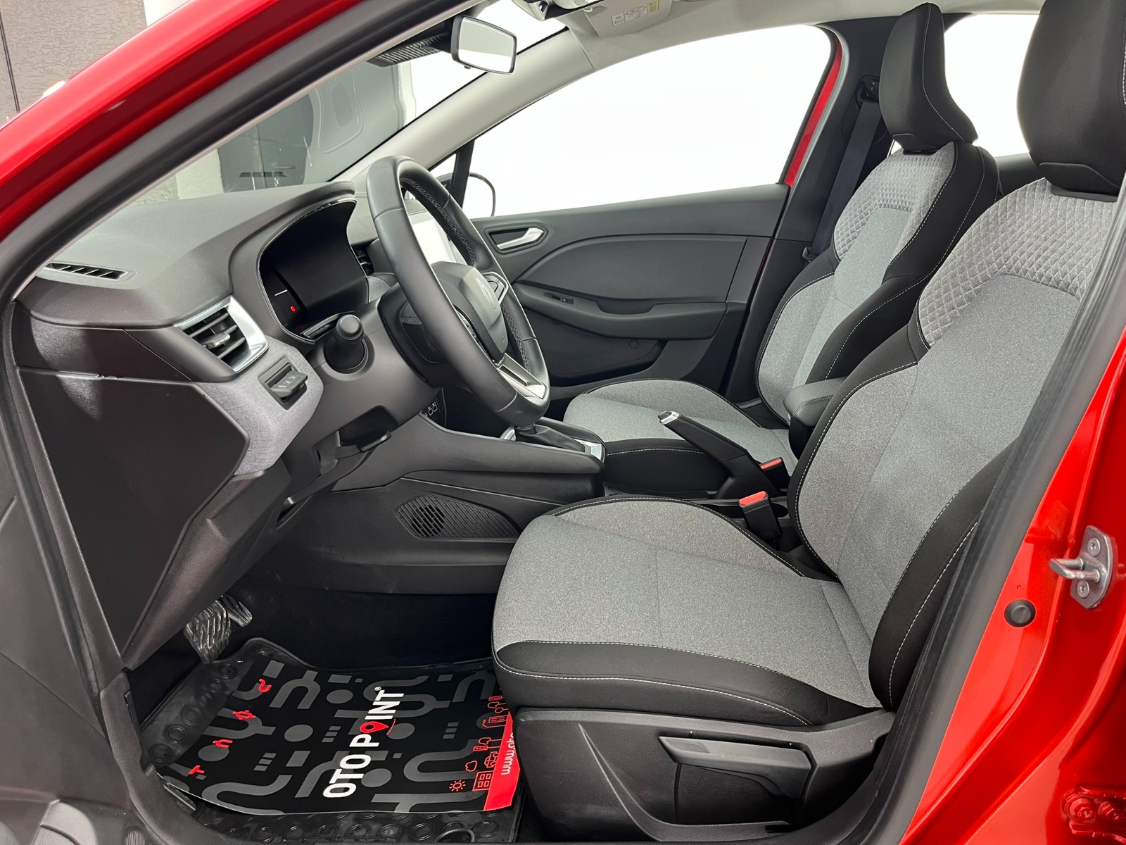 Renault Clio Hatchback 1.0 TCe Evolution X-Tronic - 2024 - Detay