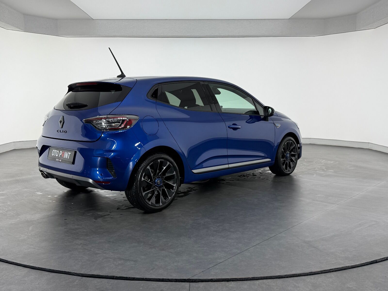 Renault Clio 1.0 TCE Techno Esprit Alpine X-Tronic - 2025 - Detay