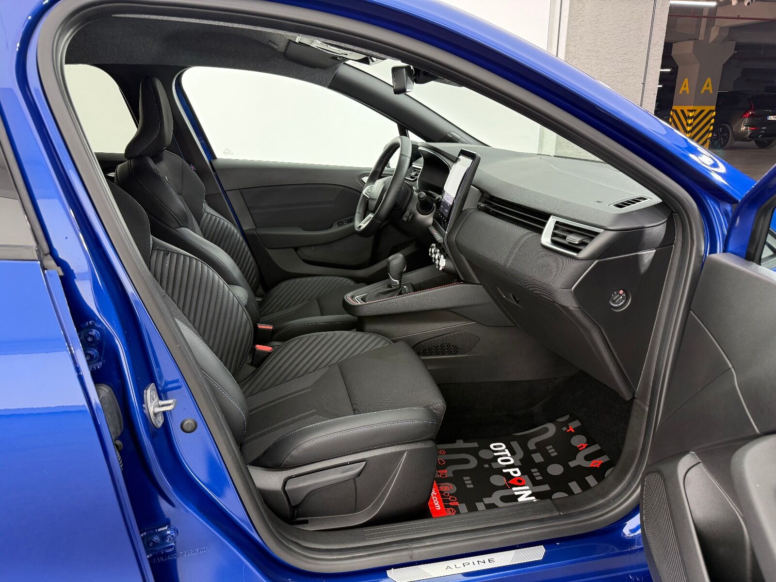 Renault Clio 1.0 TCE Techno Esprit Alpine X-Tronic - 2025 - Detay