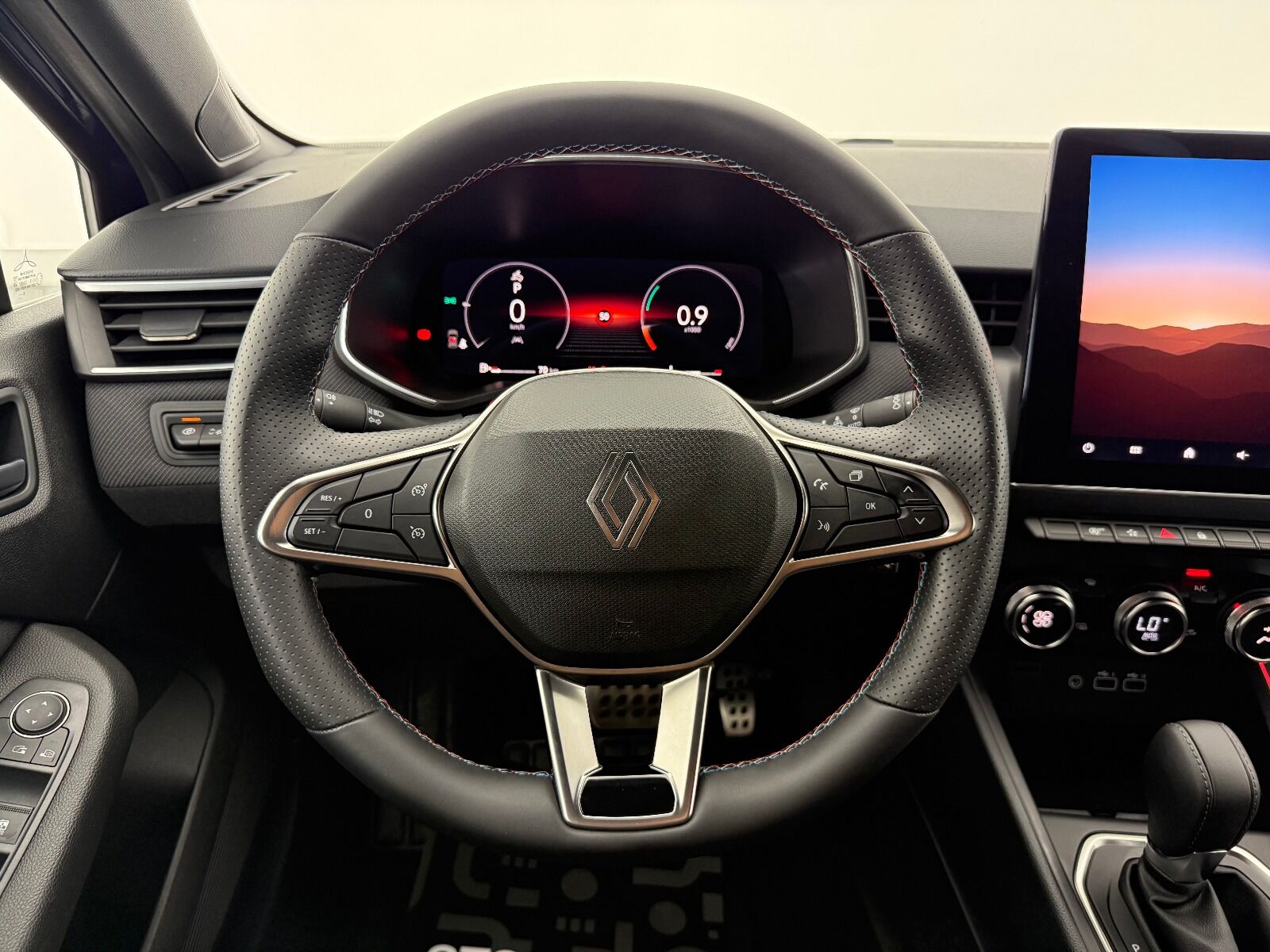 Renault Clio 1.0 TCE Techno Esprit Alpine X-Tronic - 2025 - Detay