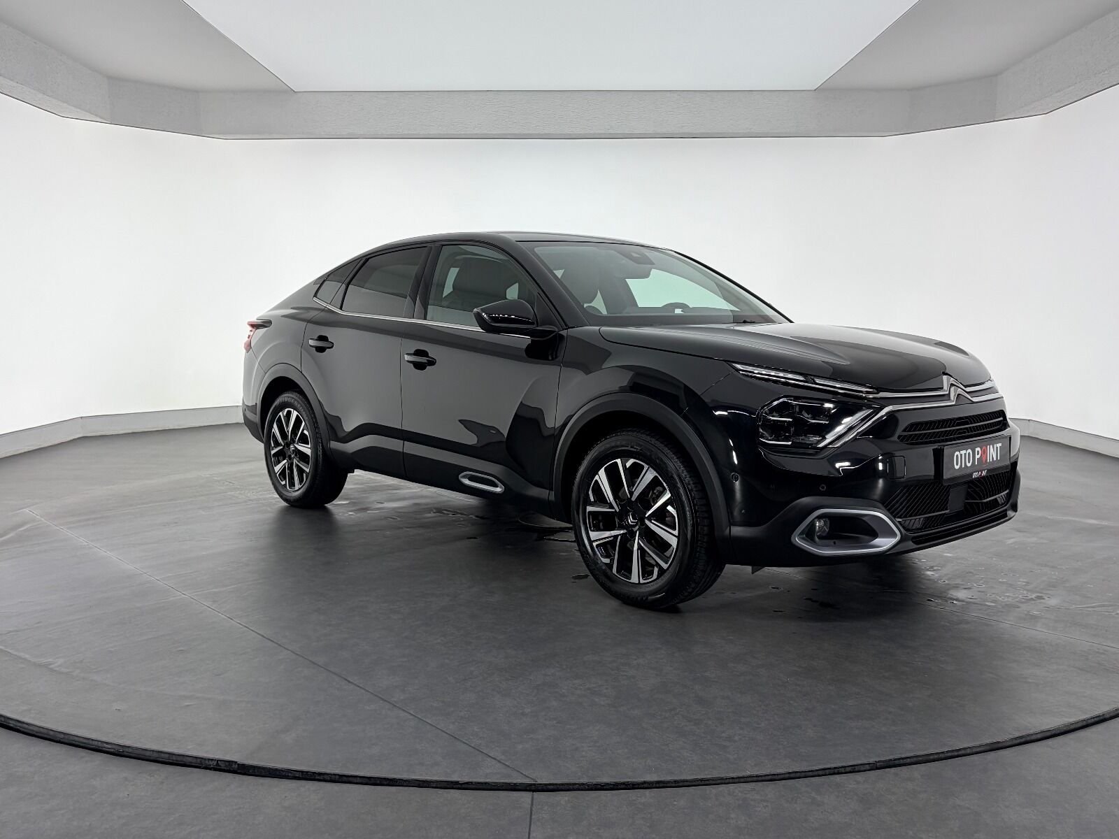 Citroen C4 X 1.2 Puretech Shine EAT8 - 2024 - Detay