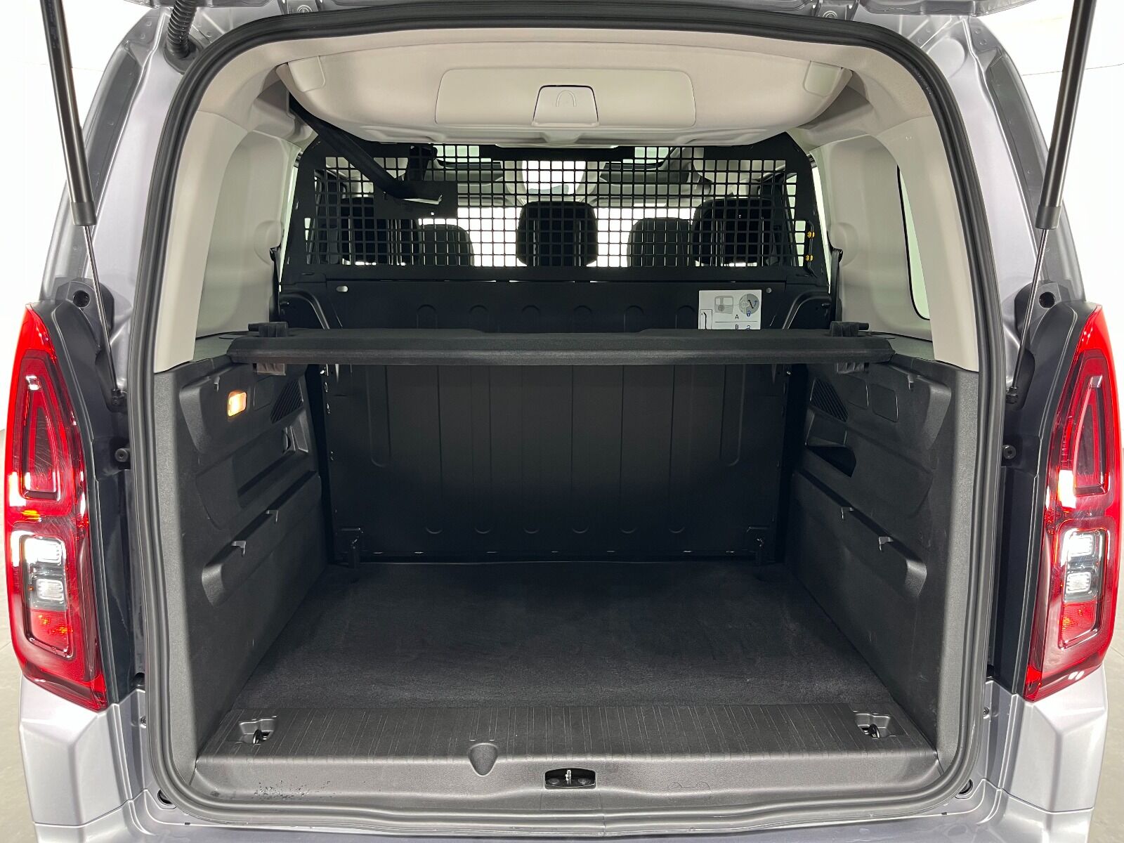 Fiat Doblo Combi 1.5 BlueHDI Premio Plus Otomatik - 2025 - Detay