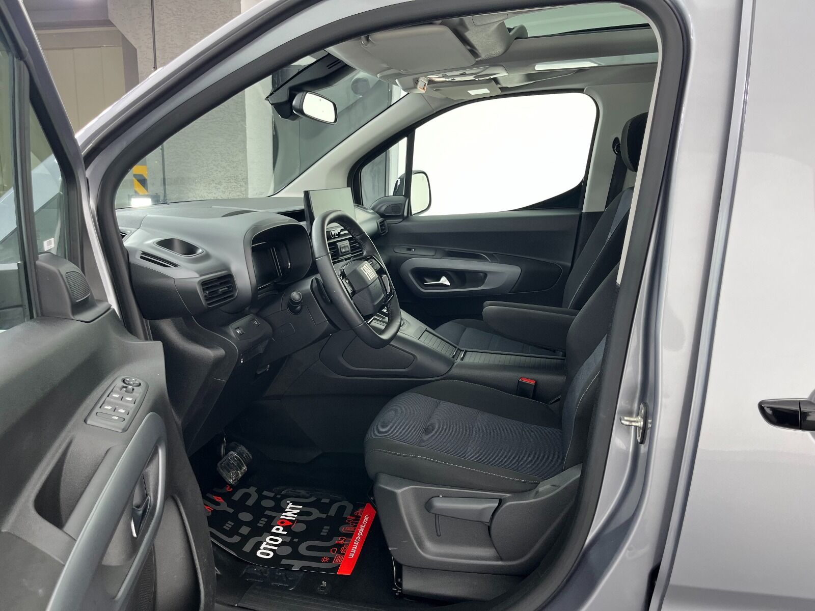 Fiat Doblo Combi 1.5 BlueHDI Premio Plus Otomatik - 2025 - Detay