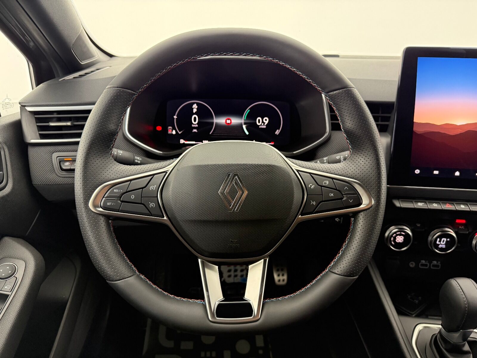 Renault Clio 1.0 TCE Techno Esprit Alpine X-Tronic - 2025 - Detay
