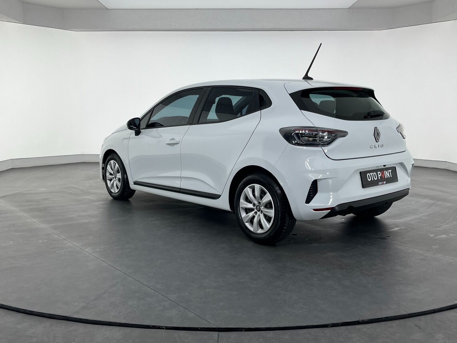 Renault Clio 1.0 TCE Eco Equilibre X-Tronic - 2024 - Detay