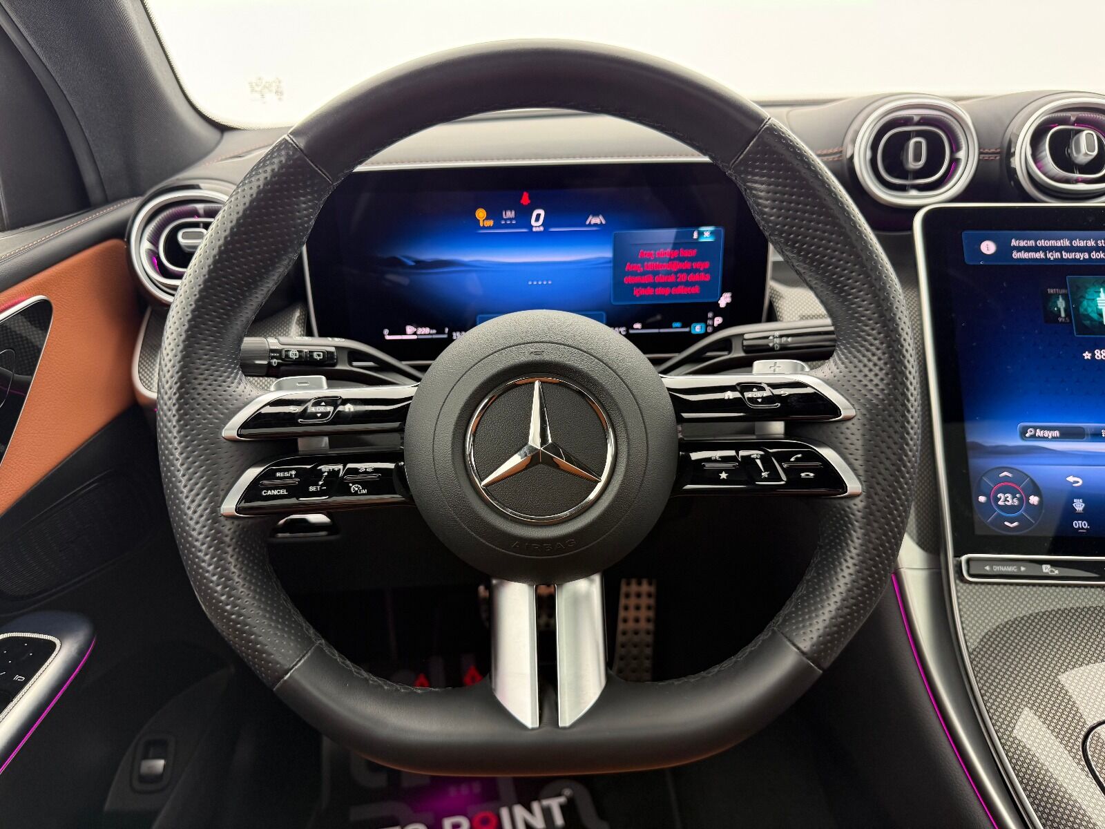 Mercedes-Benz GLC 180 AMG - 2024 - Detay