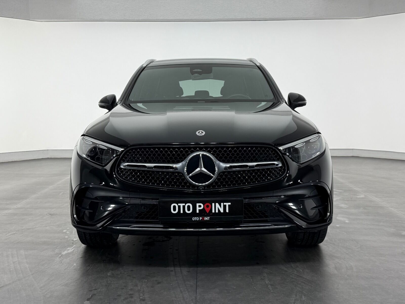 Mercedes-Benz GLC 180 AMG - 2024