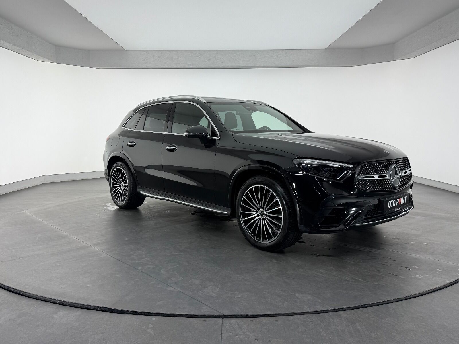 Mercedes-Benz GLC 180 AMG - 2024 - Detay