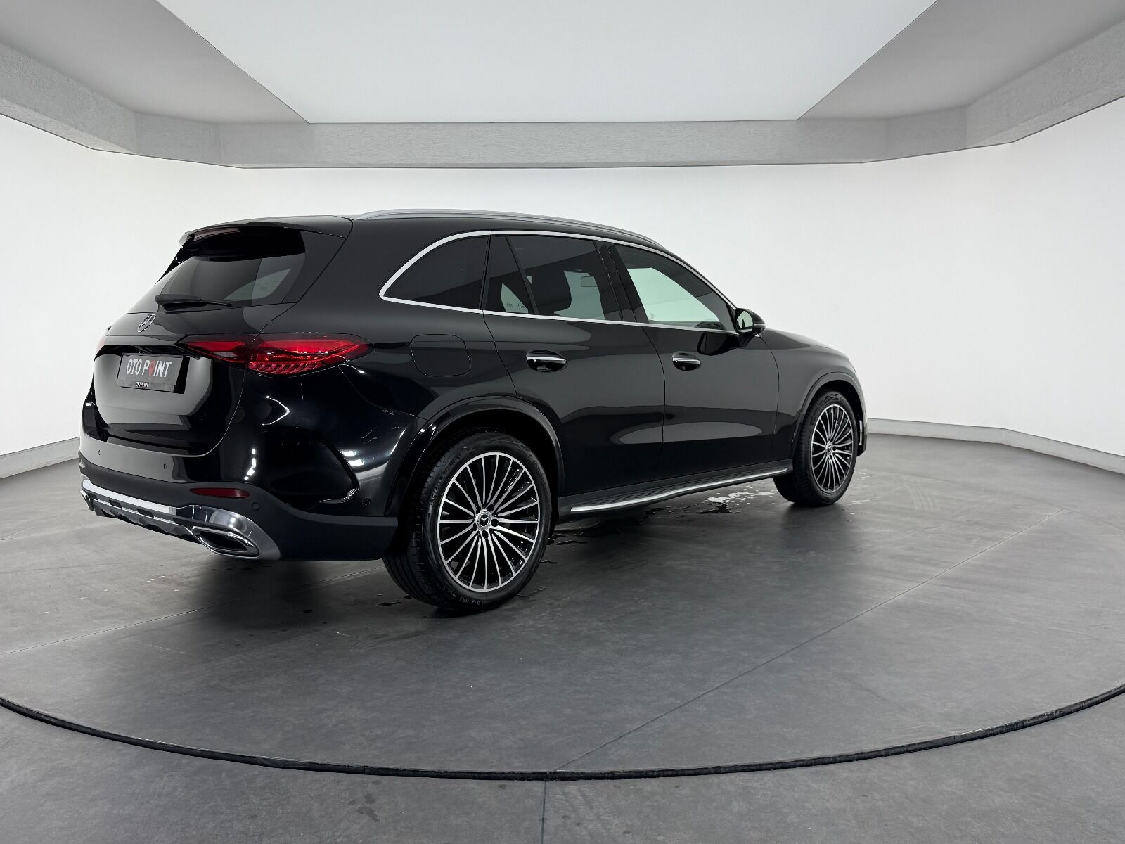 Mercedes-Benz GLC 180 AMG - 2024 - Detay