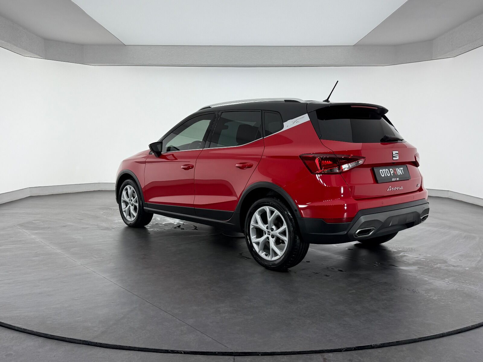 Seat Arona 1.0 EcoTSI FR DSG - 2024 - Detay