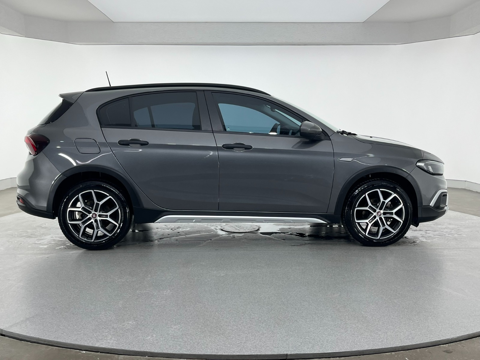 Fiat Egea Cross 1.6 MultiJet Urban GSR Traction+ DCT - 2024 - Detay