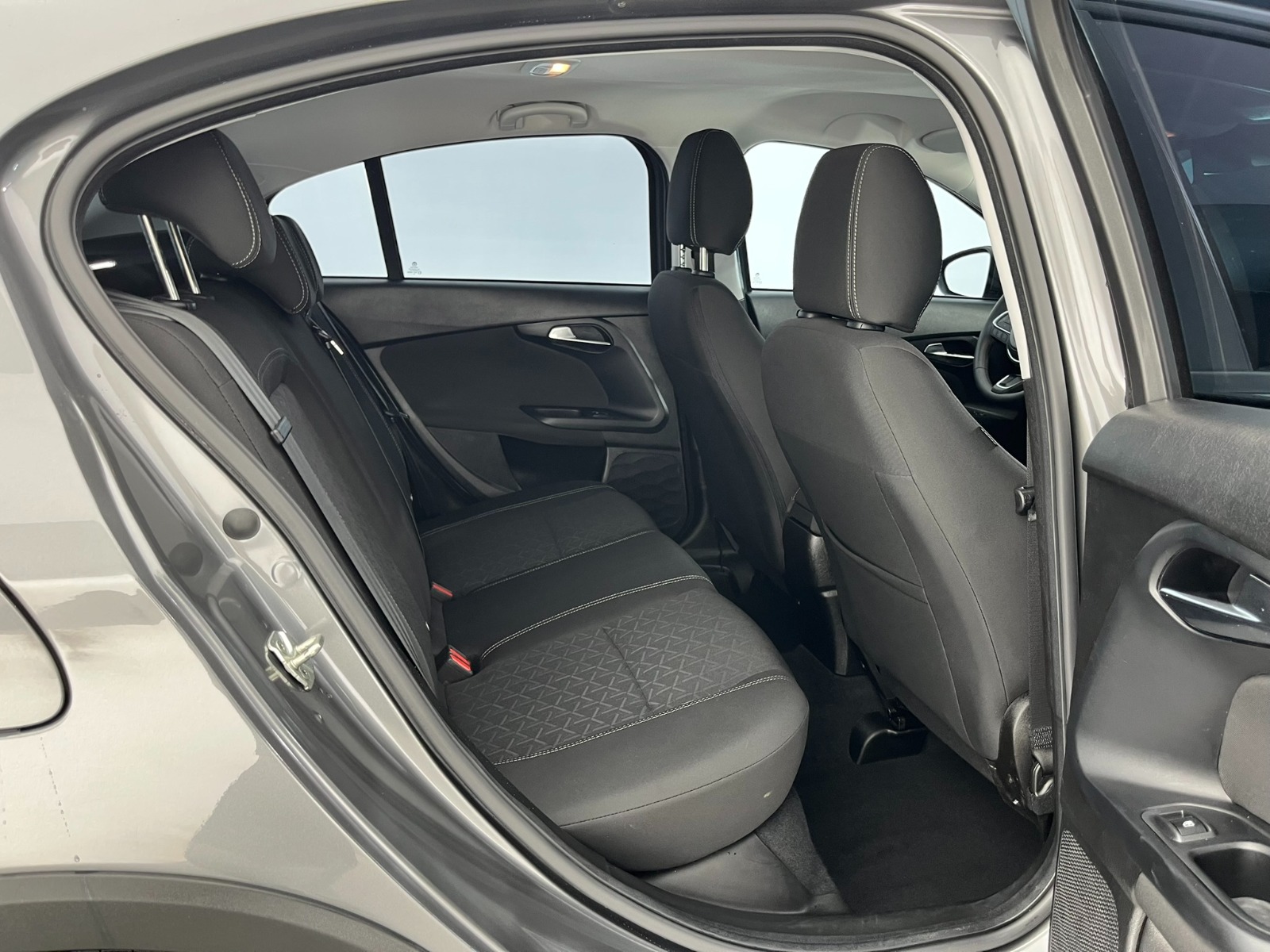 Fiat Egea Cross 1.6 MultiJet Urban GSR Traction+ DCT - 2024 - Detay