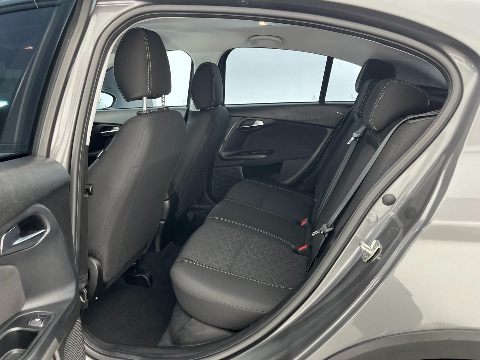 Fiat Egea Cross 1.6 MultiJet Urban GSR Traction+ DCT - 2024 - Detay