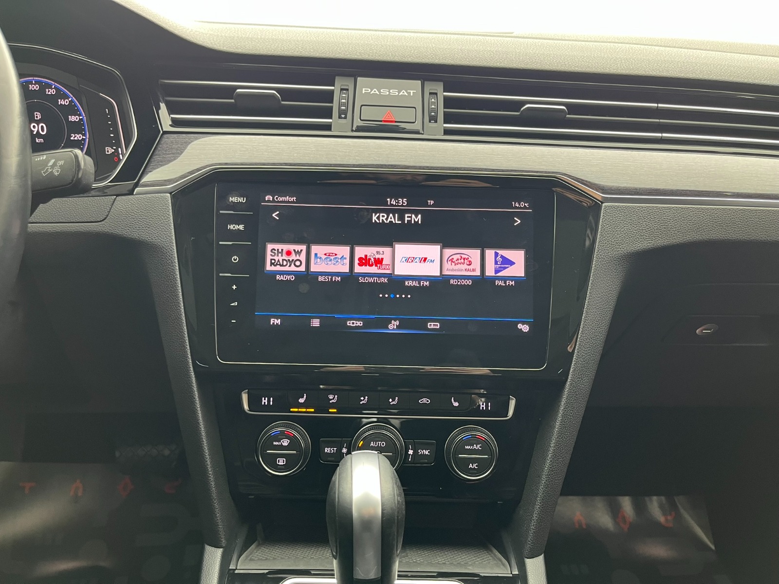 Volkswagen Passat Sedan 2.0 TDI SCR BMT 4Motion Elegance DSG - 2019 - Detay