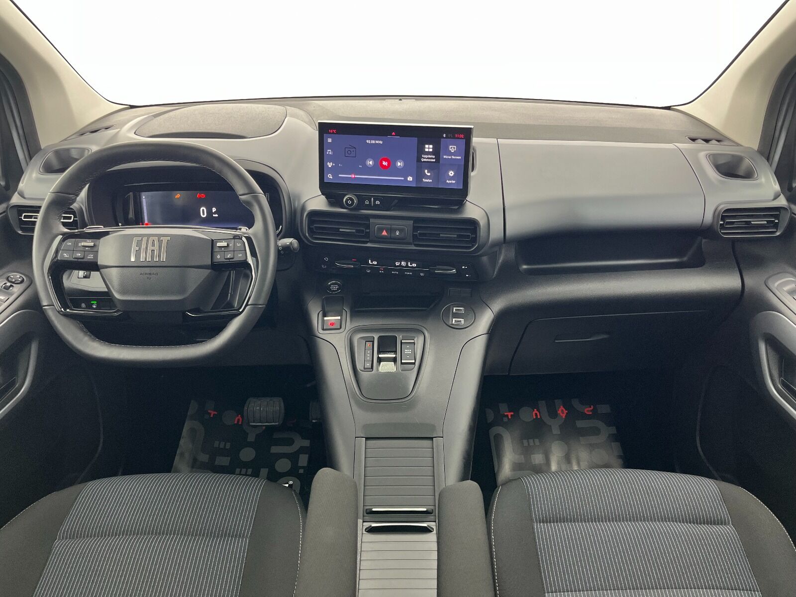 Fiat Doblo Combi 1.5 BlueHDI Premio Plus Otomatik - 2025 - Detay