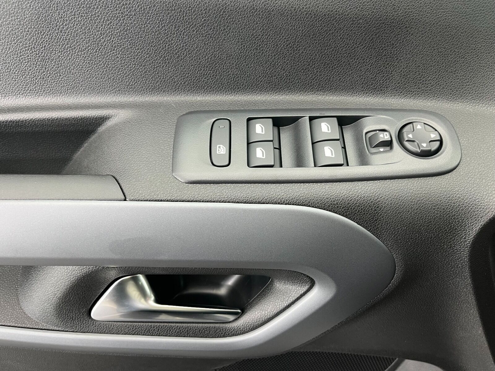 Fiat Doblo Combi 1.5 BlueHDI Premio Plus Otomatik - 2025 - Detay