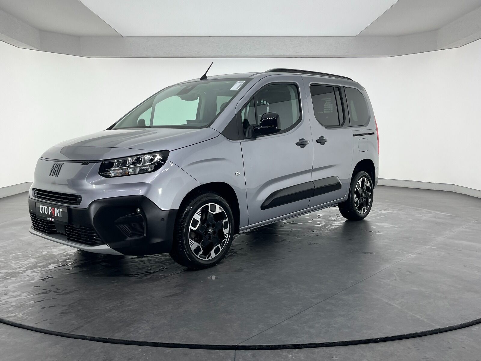 Fiat Doblo Combi 1.5 BlueHDI Premio Plus Otomatik - 2025 - Detay