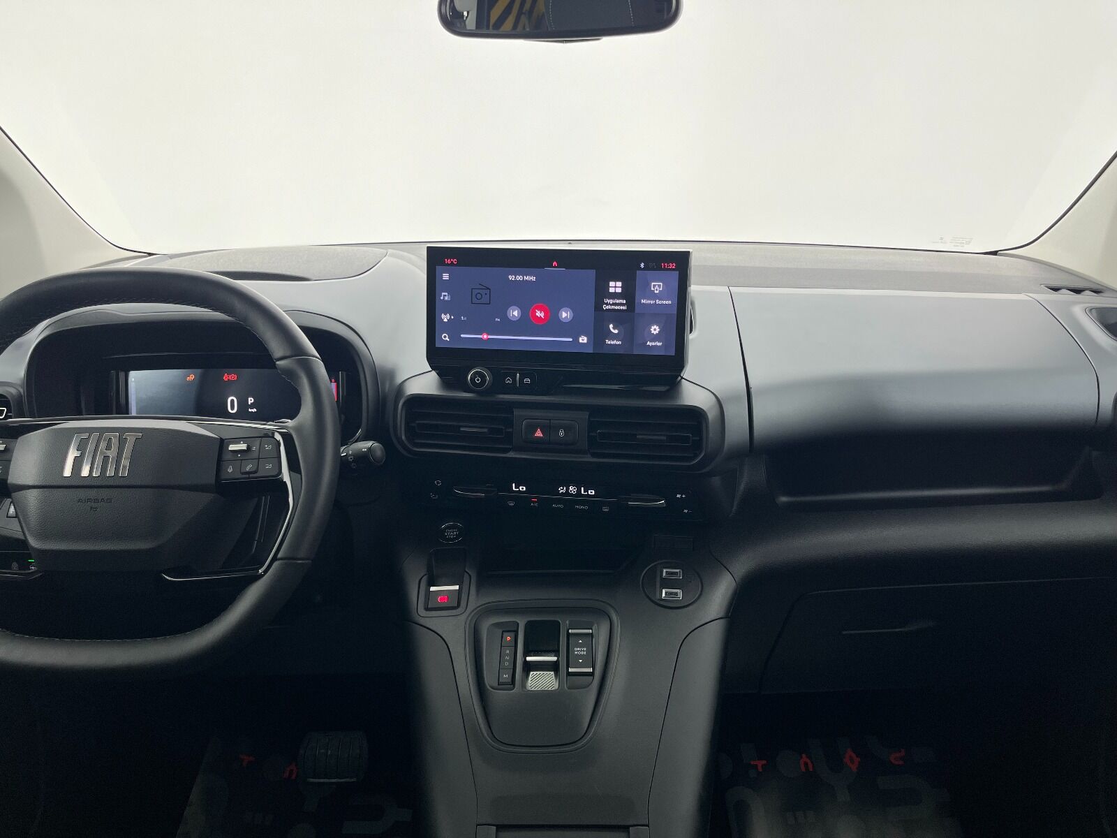 Fiat Doblo Combi 1.5 BlueHDI Premio Plus Otomatik - 2025 - Detay