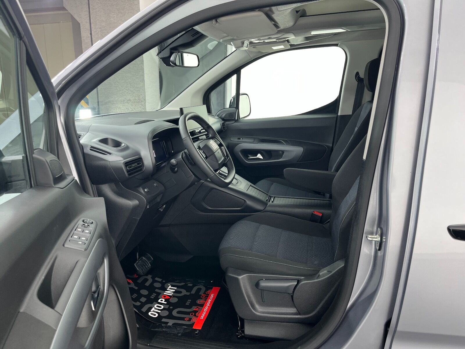 Fiat Doblo Combi 1.5 BlueHDI Premio Plus Otomatik - 2025 - Detay