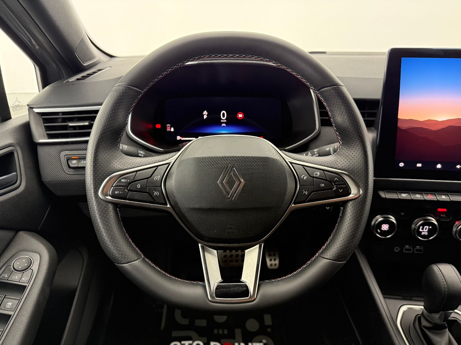 Renault Clio 1.0 TCE Techno Esprit Alpine X-Tronic - 2025 - Detay