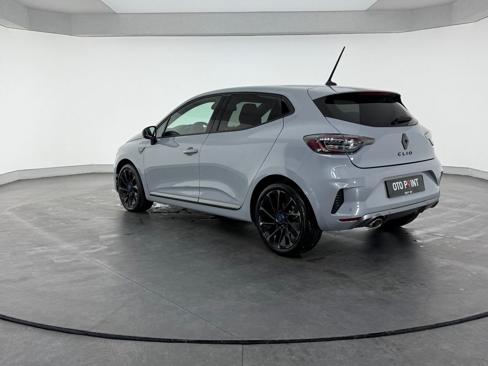 Renault Clio 1.0 TCE Techno Esprit Alpine X-Tronic - 2025 - Detay