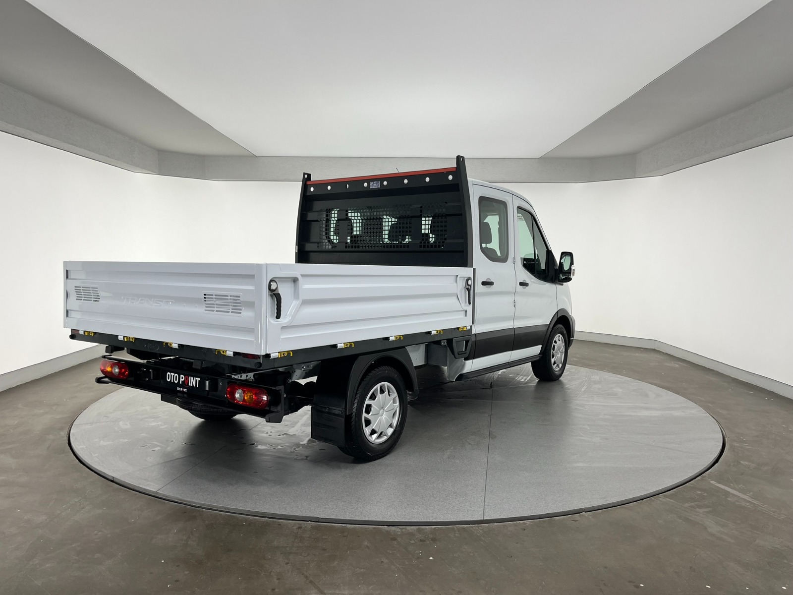 Ford Transit 350 M Çift Kabin - 2024 - Detay