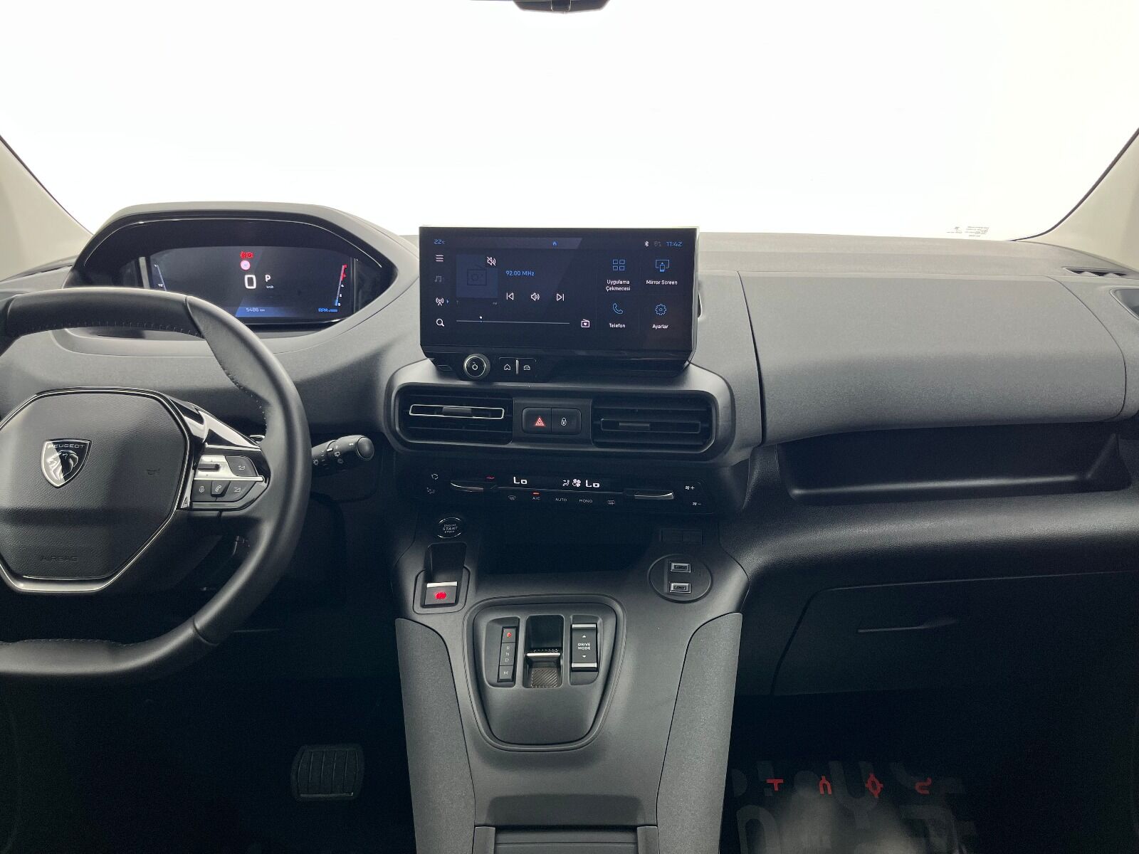 Peugeot Rifter 1.5 BlueHDI Allure EAT8 - 2025 - Detay