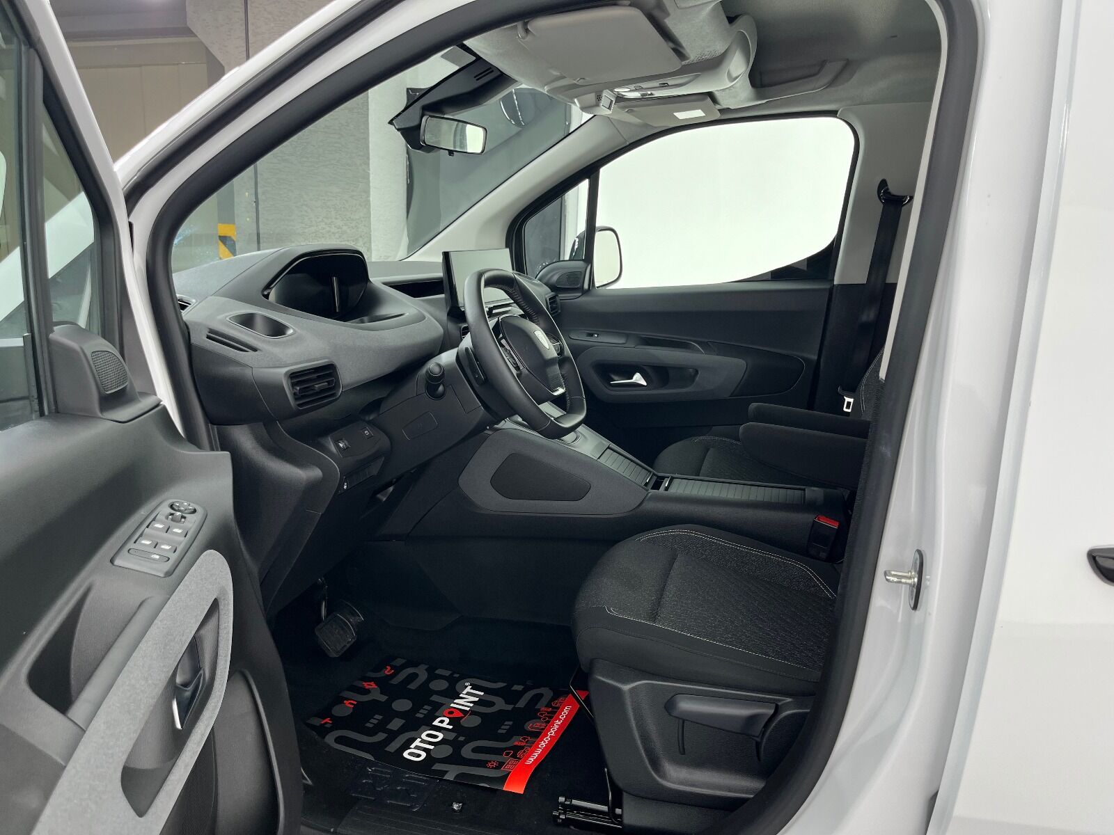 Peugeot Rifter 1.5 BlueHDI Allure EAT8 - 2025 - Detay