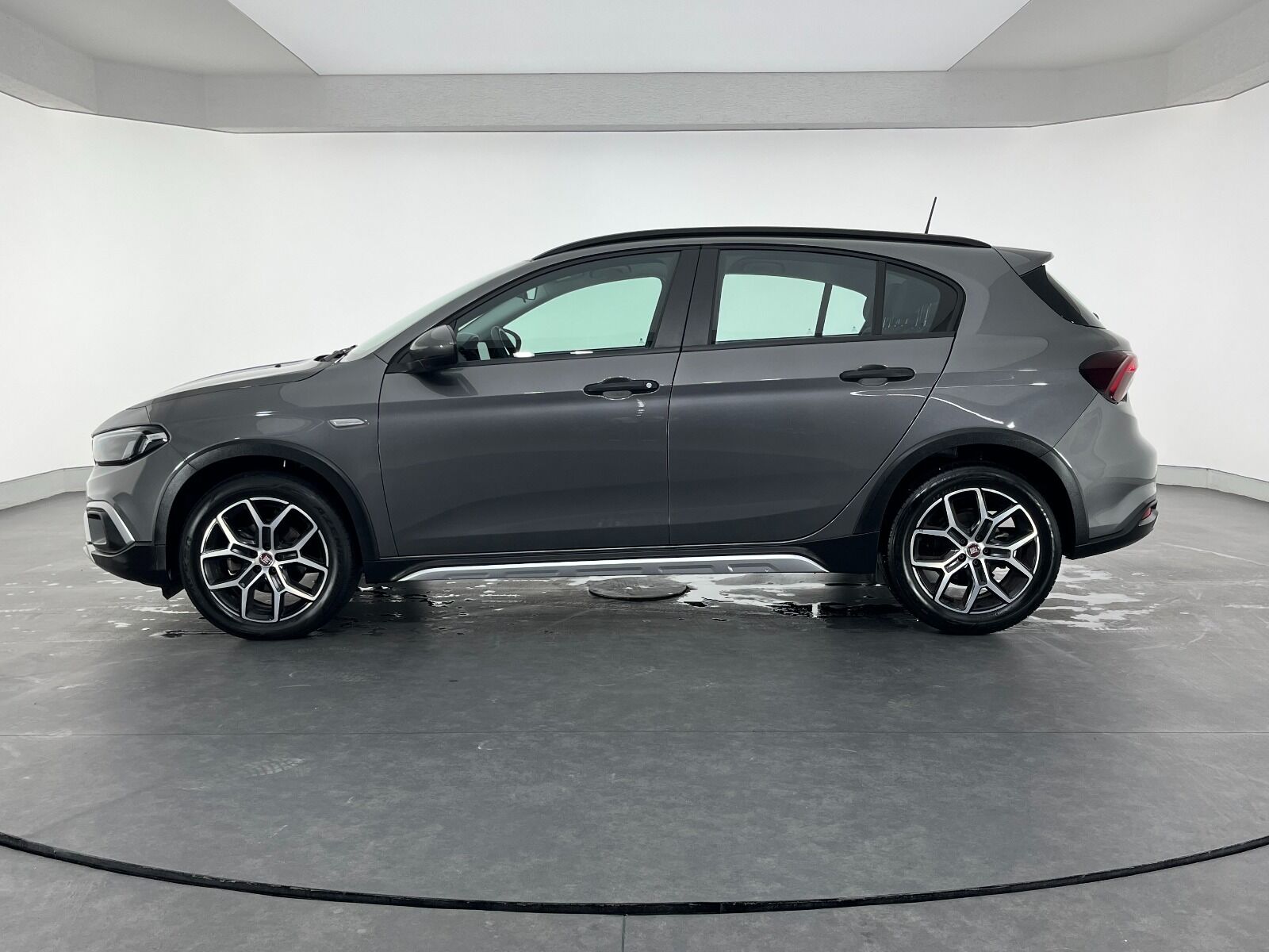 Fiat Egea Cross 1.6 MultiJet Urban GSR Traction+ DCT - 2024 - Detay